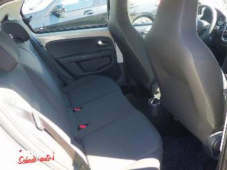 Volkswagen Up! 1.0 5drs Clima picture 14