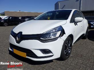 Schadeauto Renault Clio 0.9 Tce Intens 5drs Navi 2018/8