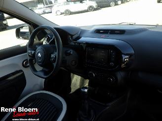 Renault Twingo 1.0 SCe Intens 5drs Navi Clima picture 10