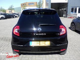 Renault Twingo 1.0 SCe Intens 5drs Navi Clima picture 3