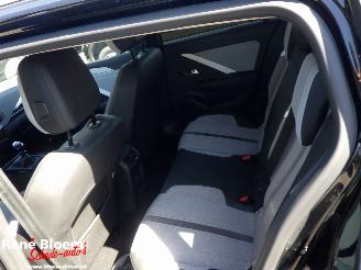 Opel Astra SPORTS TOURER 1.2 Business Elegance picture 12