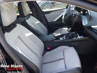 Opel Astra SPORTS TOURER 1.2 Business Elegance picture 8