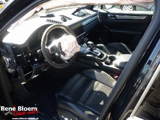 Porsche Cayenne 3.0 E-Hybrid 340pk Full Option picture 15