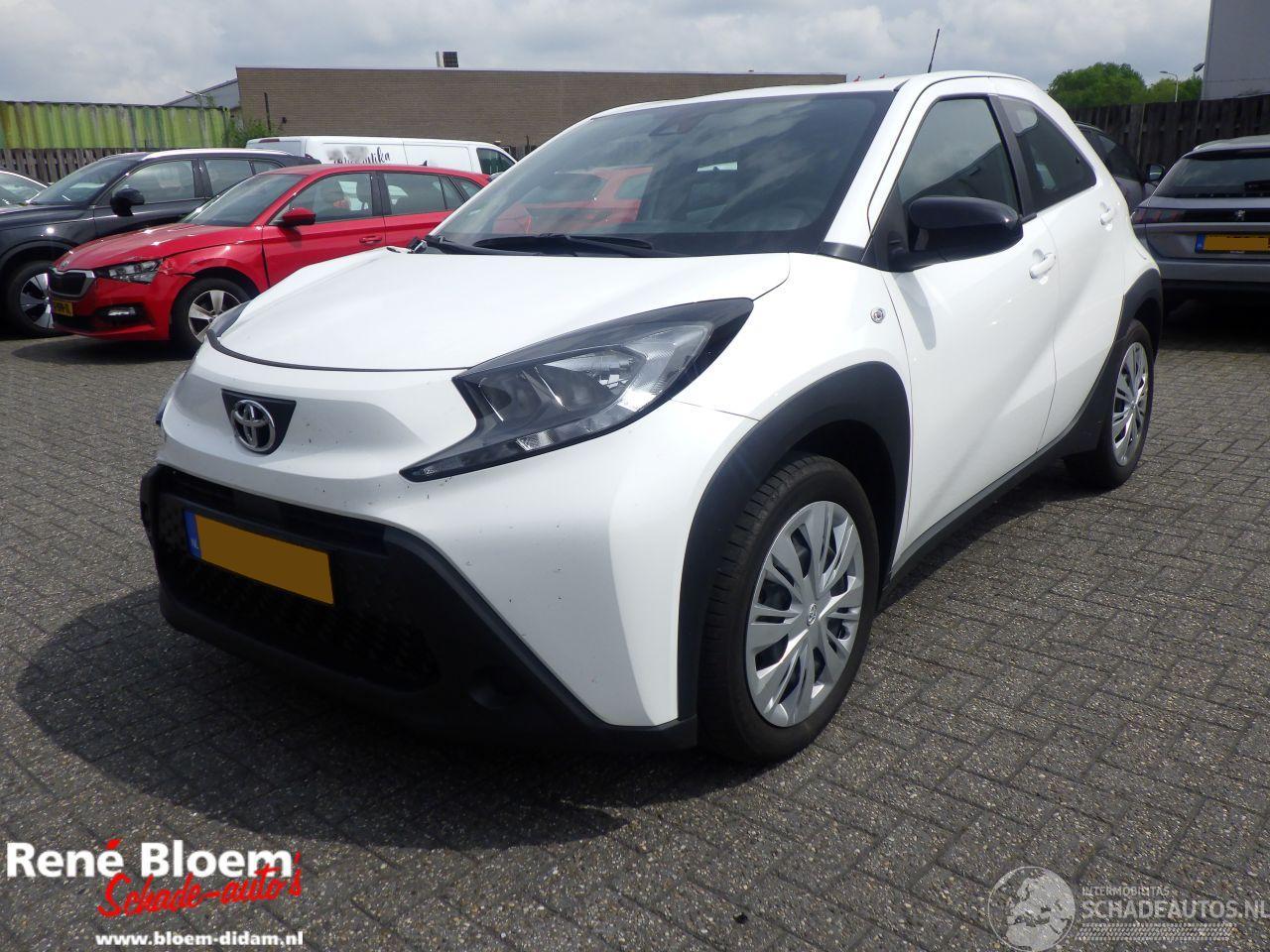 Toyota Aygo 1.0 VVT-i S-CVT Play