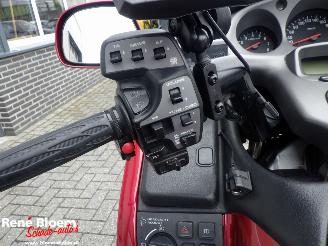 Honda GL 1800 Goldwing Dual C-ABS Deluxe picture 14