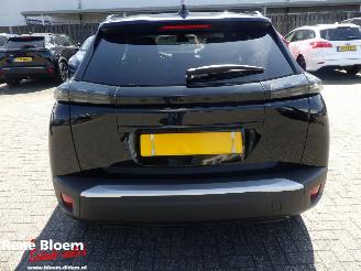 Peugeot e-2008 EV Allure 54kWh picture 5
