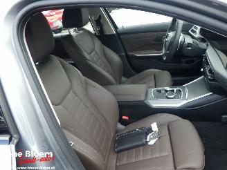 BMW 3-serie 330e Touring 184pk picture 9