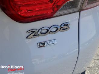 Peugeot 2008 1.2 vtI Allure Pack Premium Plus Automaat picture 8