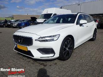 Auto incidentate Volvo V-60 2.0 B3 Momentem Avantgarde 163pk Aut 2021/7