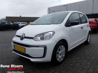 Schadeauto Volkswagen e-Up! Aut 2021/12