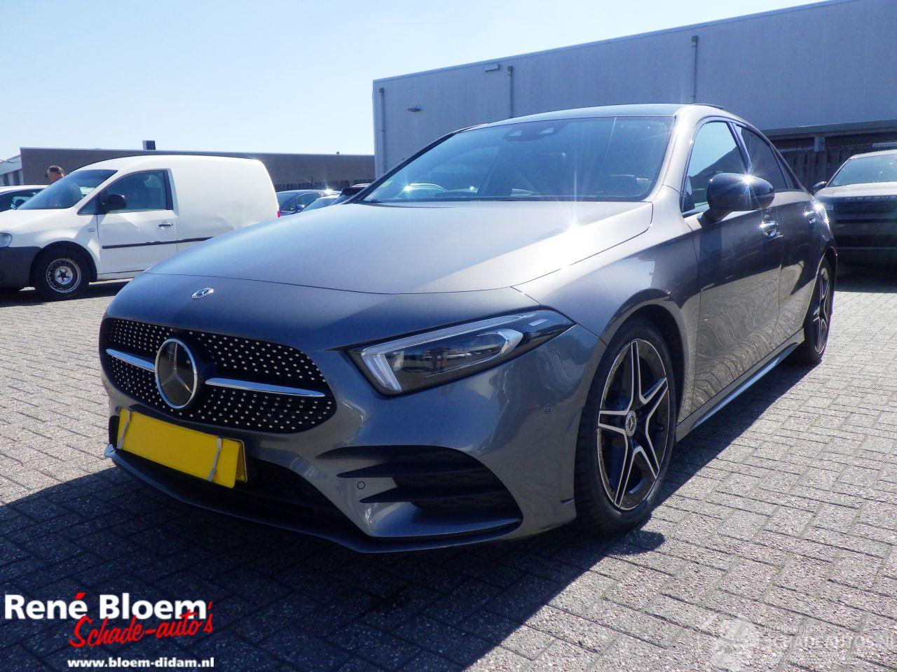 Mercedes A-klasse 180 Premium Plus
