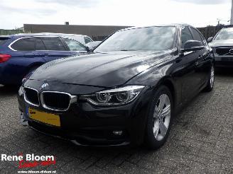 Damaged car BMW 3-serie 316D Centennial Executive 116pk 2017/7