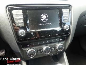Skoda Octavia Combi 1.6 TDI Greentech 110pk Ambition picture 17