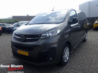 Schade bestelwagen Opel Vivaro 2.0 CDTI L2H1 Innovation 144pk 2022/6