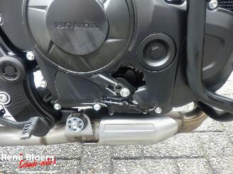 Honda CB 750 Hornet picture 23