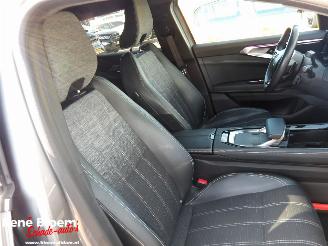 Renault Austral 1.2 E-Tech Full Hybrid 200 techno picture 9