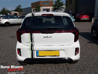 Kia Picanto 1.0 DPI DynamicLine 5-persoons picture 3