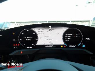 Porsche Taycan 4S Performance Battery Plus picture 20
