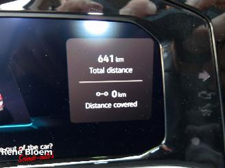 Volkswagen Golf 1.5 eHybrid Life Edition picture 19