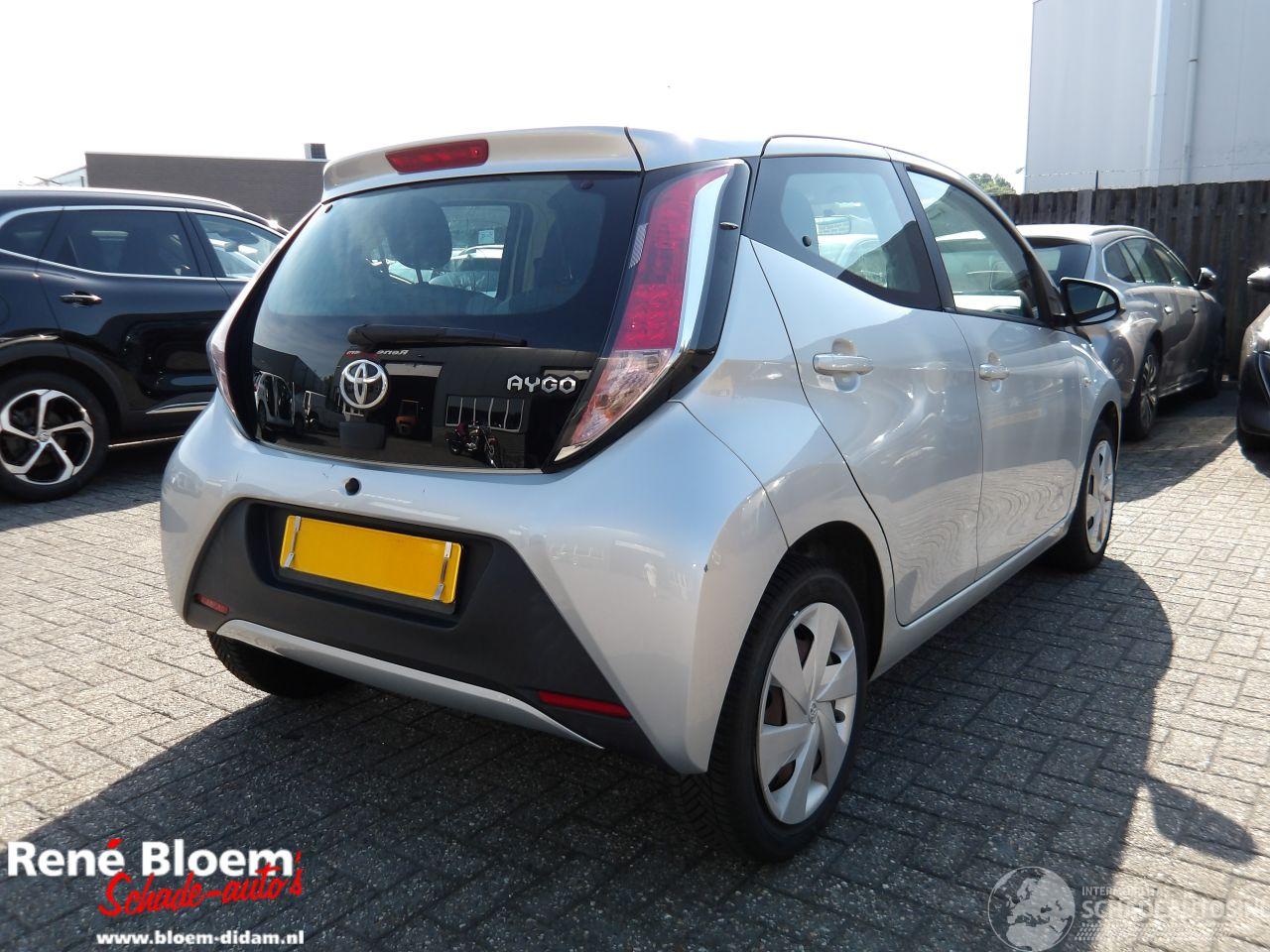 Toyota Aygo 1.0 VVT-i x-now