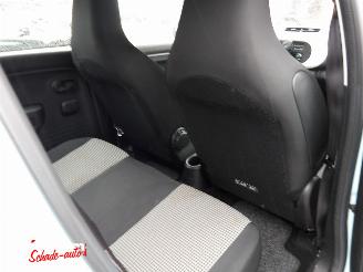 Renault Twingo 1.0 SCe Authentique picture 9