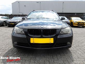 BMW 3-serie 318i Touring picture 6