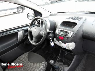 Toyota Aygo 1.0 VVT-i Comfort Airco 5drs picture 9