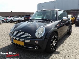 Voiture accidenté Mini Mini ONE 1.6 3drs 90pk 2006/9
