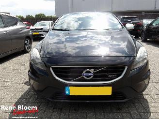 Volvo V-40 D4 R-Design Navi 190pk picture 6