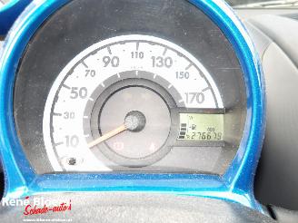 Toyota Aygo 1.0 12V 5drs Airco picture 13