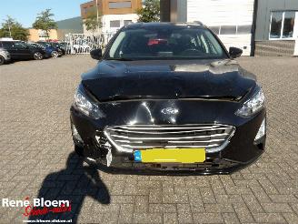 Ford Focus 1.0 Ecoboost Business picture 3