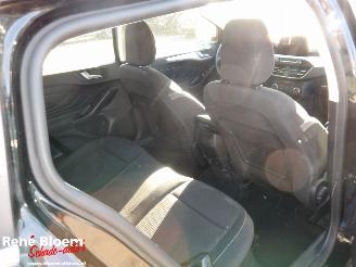 Ford Focus 1.0 Ecoboost Business picture 7