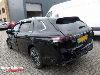 Volkswagen Passat 1.5 e-TSI R-Line Business picture 5
