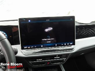 Volkswagen Passat 1.5 e-TSI R-Line Business picture 15