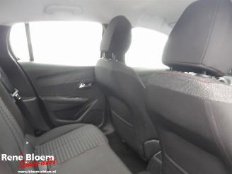 Peugeot 208 1.2 Purtech Active Pack picture 9