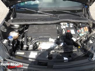 Peugeot 2008 1.2 Puretech Allure Pack picture 7