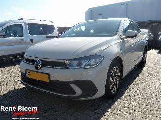 Damaged car Volkswagen Polo 1.0 TSI Life 5drs 2021/12