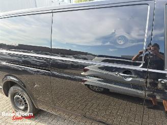 Volkswagen Transporter 2.0 TDI L2H3 28 Highline picture 6