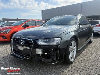 Voiture accidenté Audi A4 Avant 1.8 TFSI S-LIne automaat 170pk 2013/3