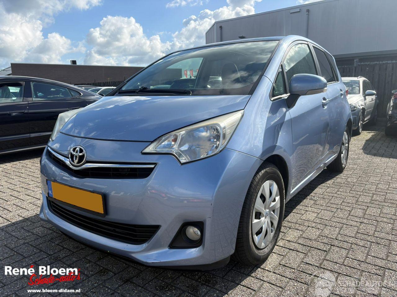 Toyota Verso S 1.3 VVT-i Aspiration Aut Navi