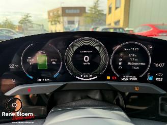 Porsche Taycan Turbo GT Weissach pakket 1108pk Keramische remmen picture 22