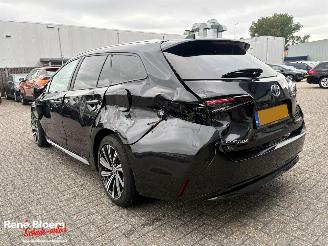 Toyota Corolla 1.8 Hybrid Dynamic Aut picture 5
