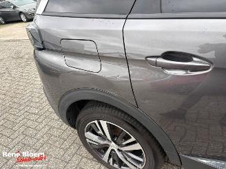 Peugeot 5008 1.2 Puretech Allure 131pk Aut. 7-persoons picture 9