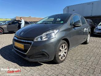 Avarii autoturisme Peugeot 208 1.2 PureTech Active 82pk 2016/6