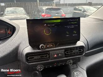 Peugeot Partner 1.5 BlueHDI 100 S&S Navi L1 picture 18