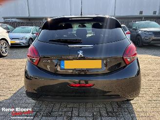 Peugeot 208 1.2 Puret6ech Signature 5drs Airco picture 6