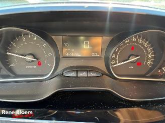 Peugeot 208 1.2 Puret6ech Signature 5drs Airco picture 17