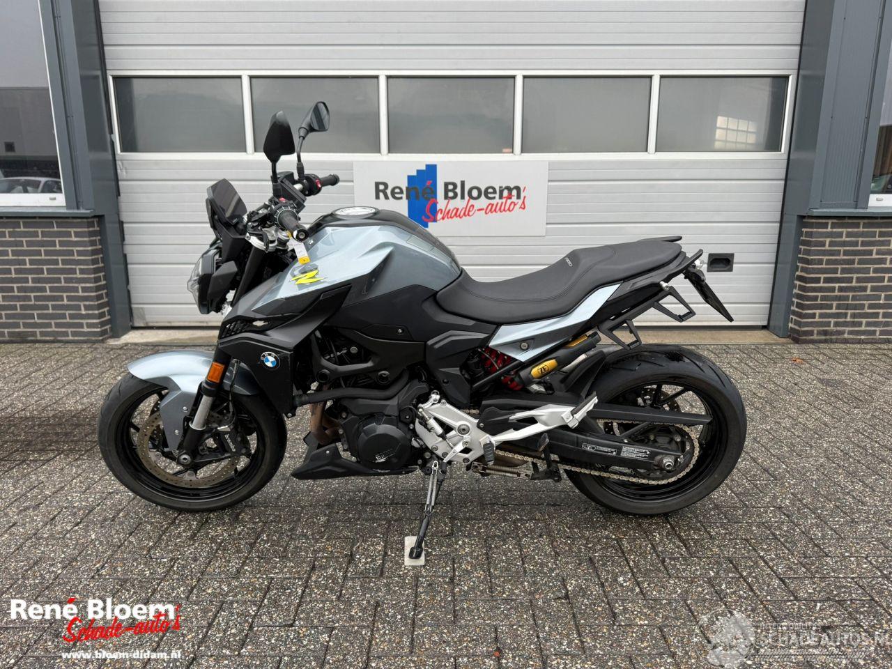 BMW F 900 R 