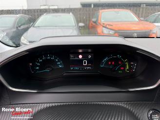 Peugeot e-208 EV Active 50kwh Aut picture 16