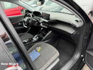 Peugeot e-208 EV Active 50kwh Aut picture 8